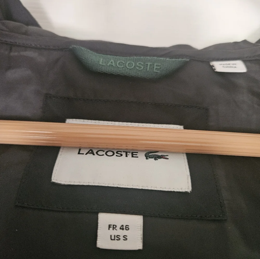 Lacoste Black Down Winter Hooded Puffer Jacket - Picture 10 of 12